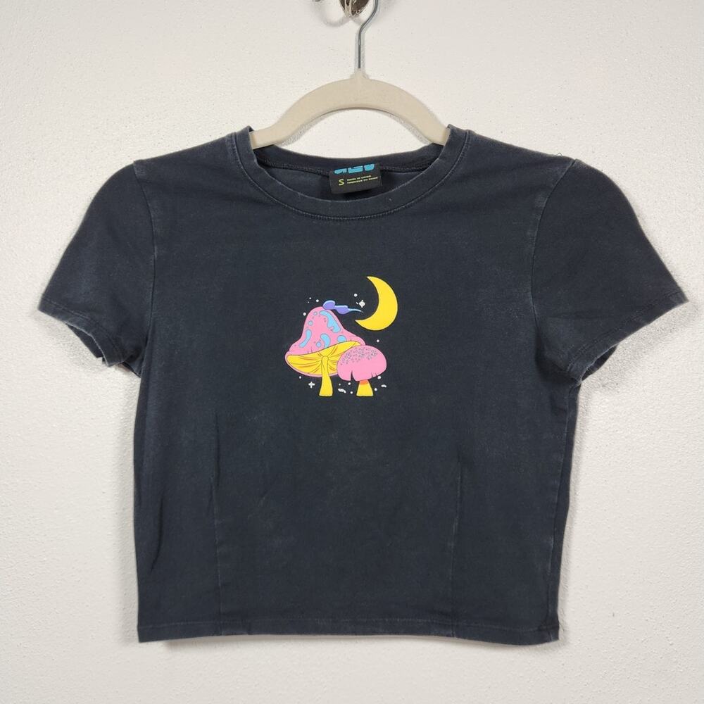 y2k Alab Mushroom Mood Boho Hippie Crop Tshirt Baby Tee Top Nature Black Small